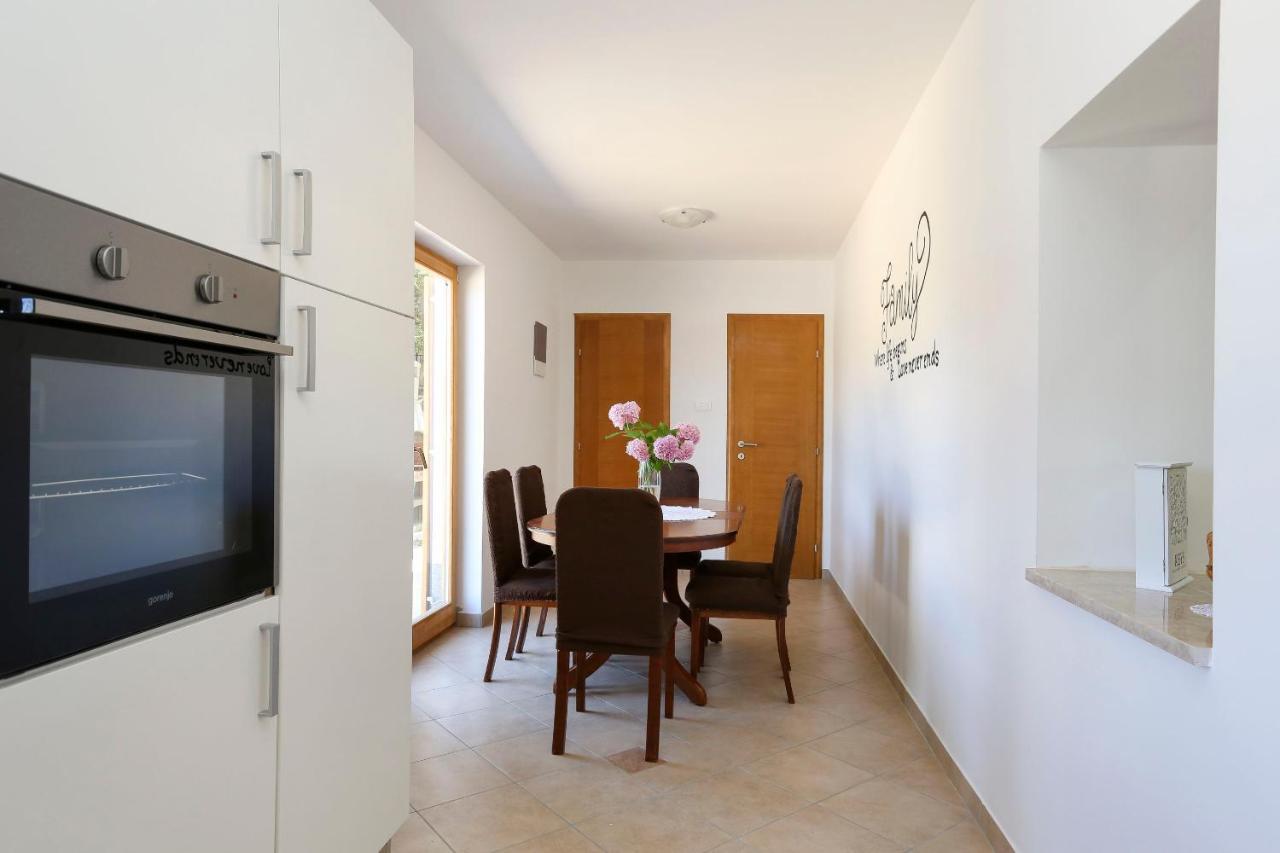 House Marijan Villa Šestanovac Exterior foto